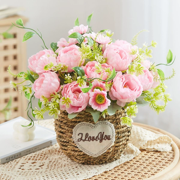 Light blue Austin Fan+straw basket