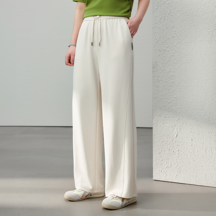 Рис абрикосового цвета