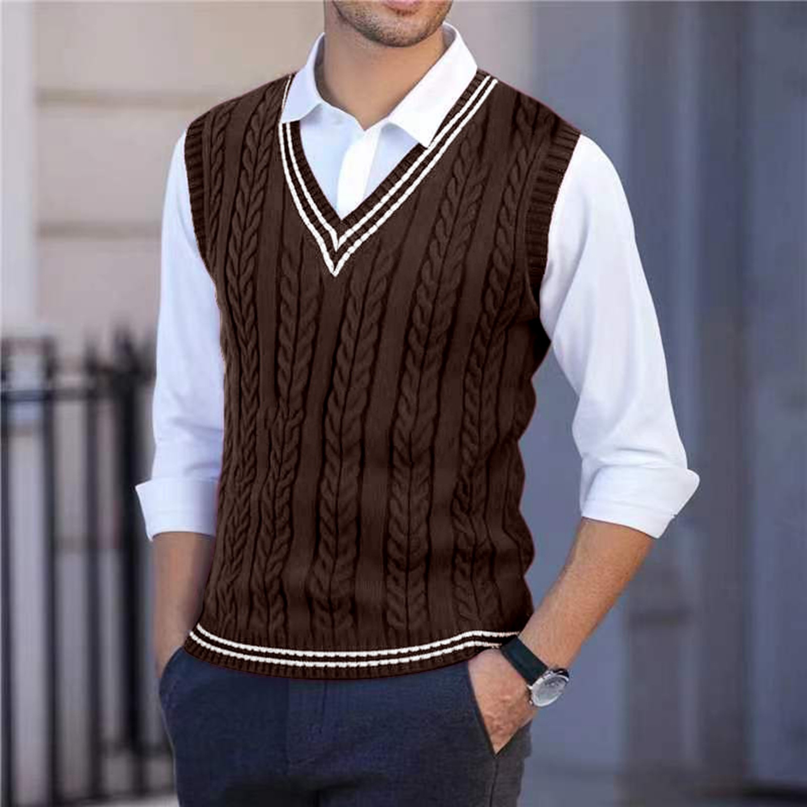 Brown / M