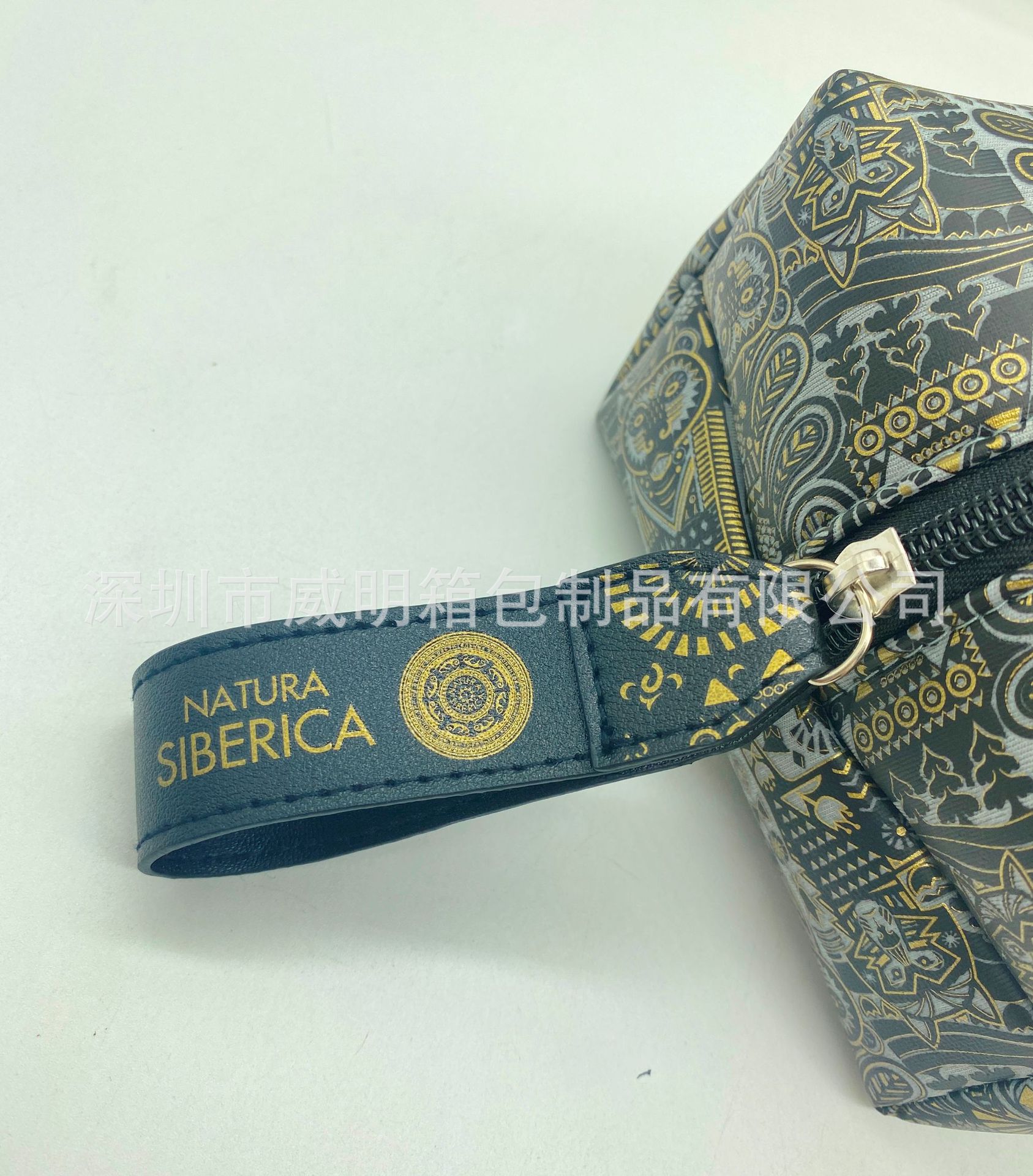 ��ʿϴ����������Ǳˮ�ϻ�ױ����ˮ���ɻ�ױ������ױƷ���ɰ�