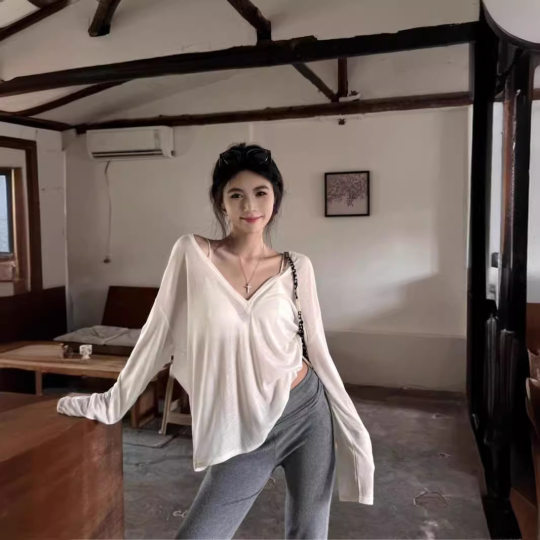 White Thin Micro-transparent V-neck Long-sleeved T-shirt Women's Summer Loose Sun Protection Blouse Casual Lazy Style Overalls