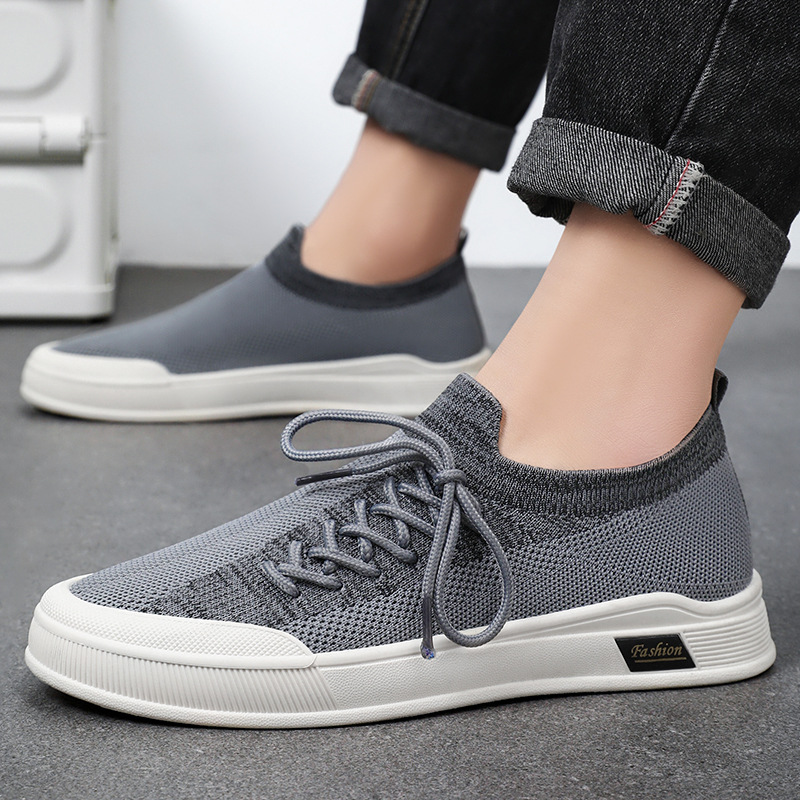 Zapatos de verano para hombres nuevos zapatos casuales transpirables para hombres de un pie zapatos de papá de mediana edad y ancianos versión coreana de zapatos de malla voladora hombres