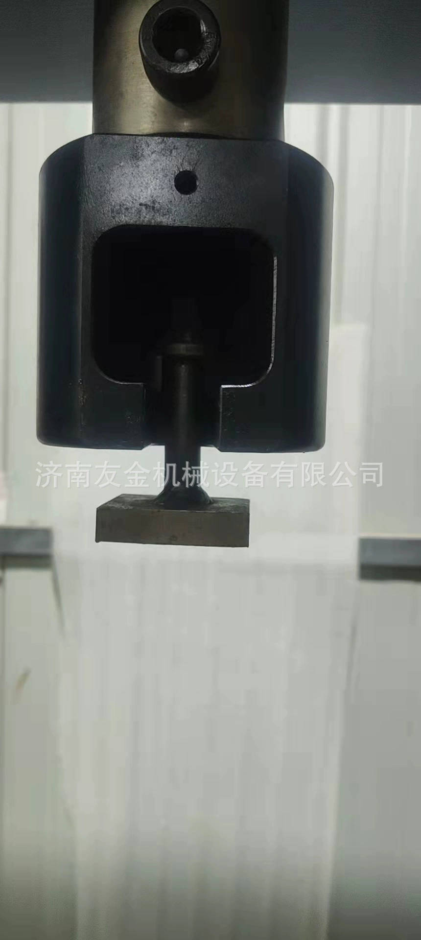 Испытание на сварные характеристики винта цилиндра Югин (GB/T10433-2002) растяжение