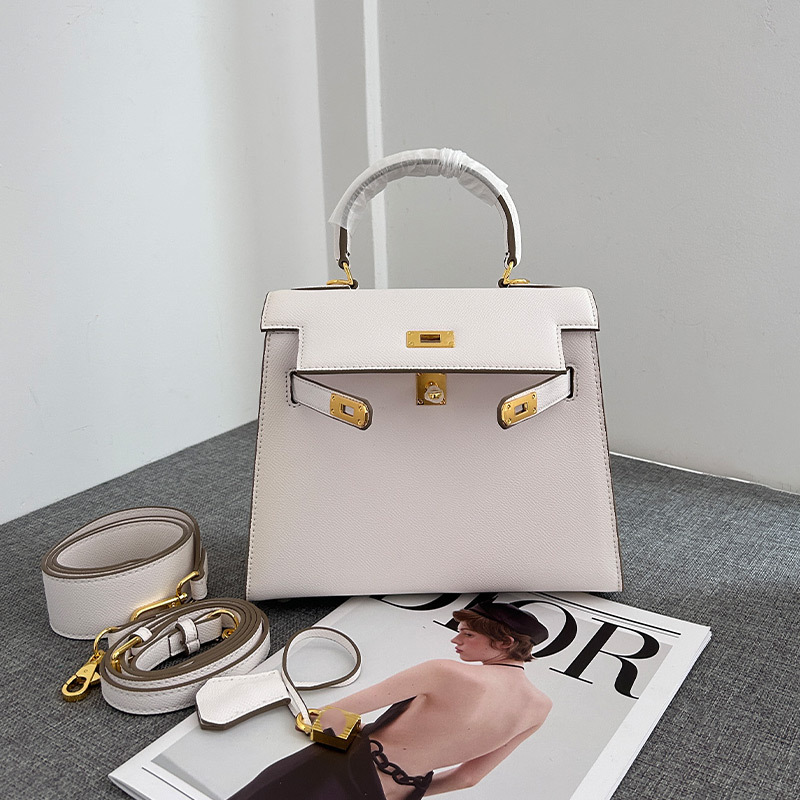 Kelly Women's Bag, Niche Fashion, Versatile Platinum Messenger Shoulder Bag, Special Clearance Sale, Unique Item, No Returns, Crossbody Kelly Women's Bag, Niche Fashion, Versatile Platinum Messenger Shoulder Bag, Special Clearance Sale, Unique Item, No Returns, Crossbody