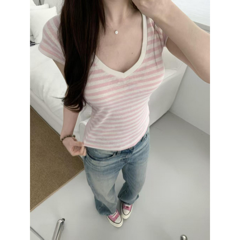 Pink Striped V-Neck Slim-Fit Short-Sleeve T-Shirt for Women, Summer Style, Very Stylish Korean Design with Small Flutter Sleeves Pink Striped V-Neck Slim-Fit Short-Sleeve T-Shirt for Women, Summer Style, Very Stylish Korean Design with Small Flutter Sleeves