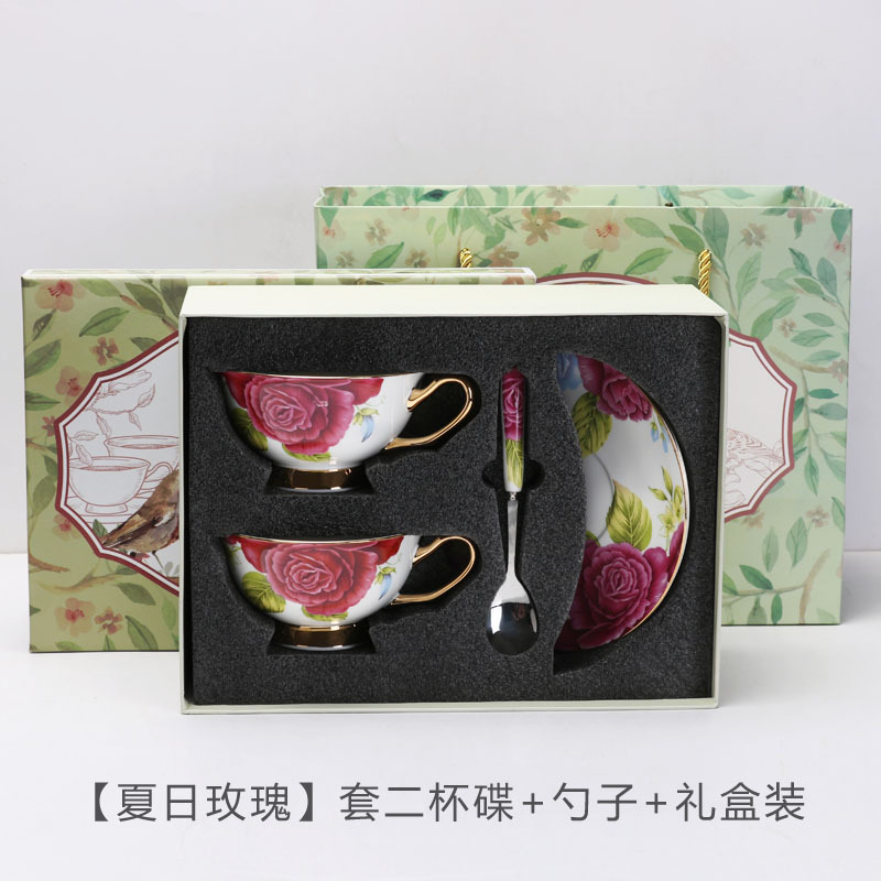 China de hueso de alta apariencia traje de taza de café de estilo europeo Taza de cerámica y platillo británico juego de té de la tarde traje caja de regalo