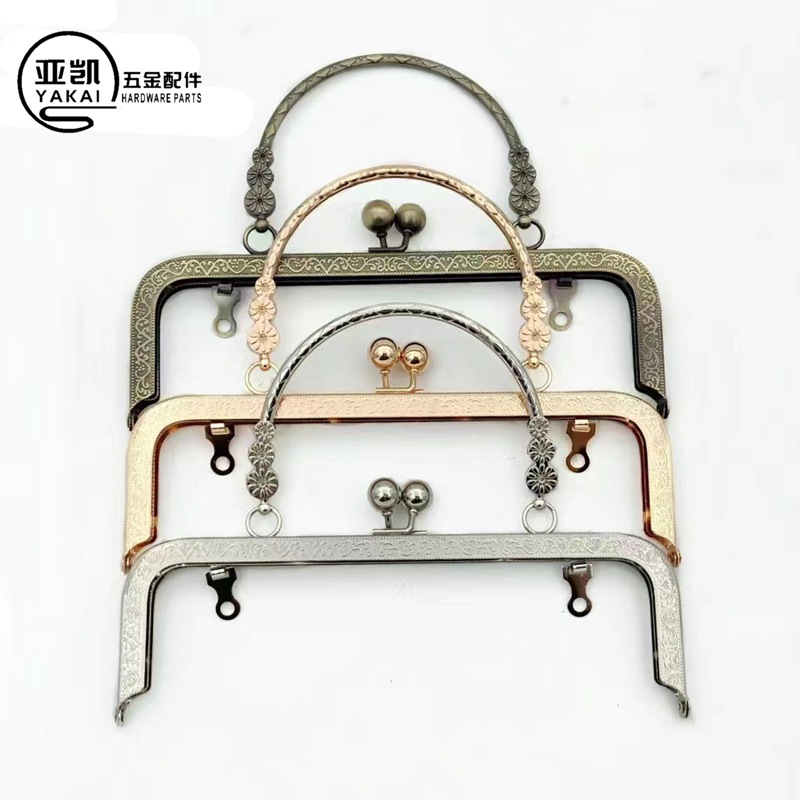 En stock nuevo 20cm tornillo estilo tres flor mano tire boca oro accesorios hardware accesorios mango boca oro al por mayor