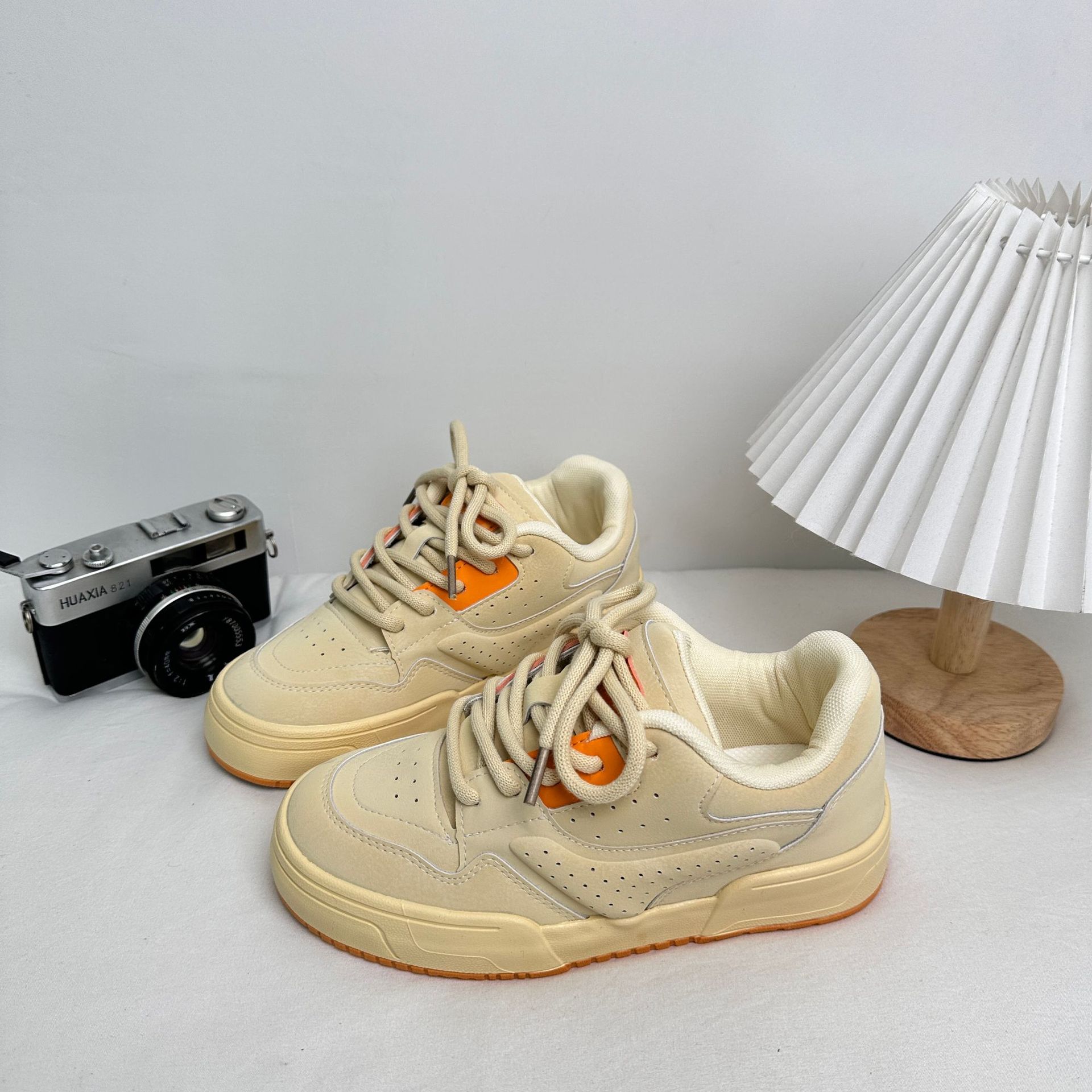 Zapatos de skate de tendencia de suela gruesa de onda lejana para niños estudiantes 2025 primavera zapatos de lona deportivos de lengua gruesa zapatos de mujer de todo fósforo image 5
