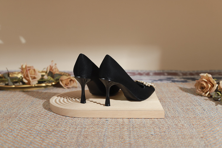 Black Stiletto Heel Pumps With Rhinestone Square Buckle And Sharp Toe_voghion.com