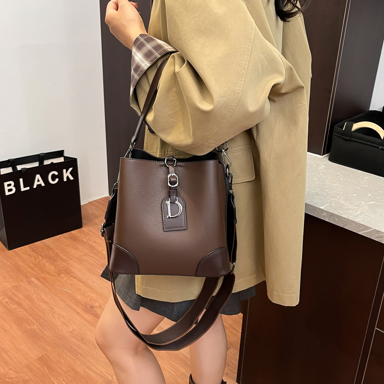 Cross-Border New Style Large-Capacity Handbag, Soft Leather Shoulder Bag, High-End and Practical Bucket Bag, Large-Capacity Tote Bag
