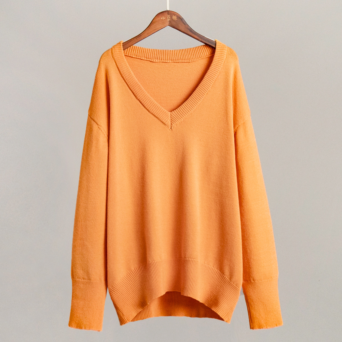 Suéter transfronterizo con cuello en V para mujer 2025 otoño e invierno Suéter de todo fósforo de color sólido europeo y americano Suéter de punto suelto de Amazon image 7
