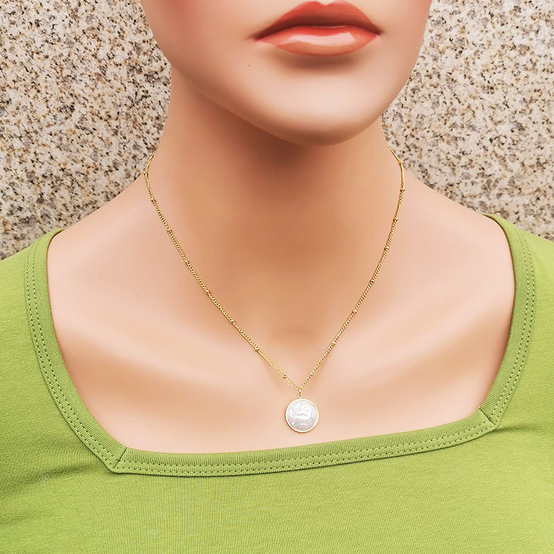 Fashion Round Flower Titanium Steel Inlay Inlaid Gold Pearl Pendant Necklace 1 Piece