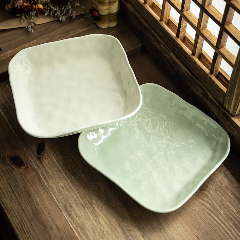 Plato de cerámica cuadrada de lujo ligero de viento crema plato de desayuno plato de bolinillos plato de comedor casero simple plato de ensalada al por mayor