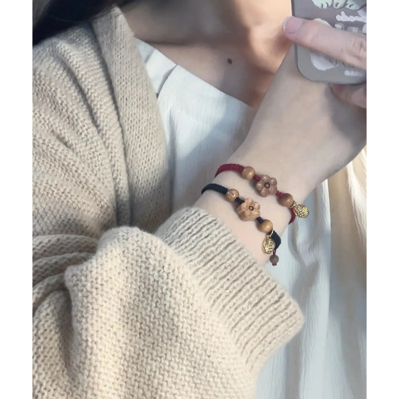 Year of the Zodiac Peach Wood Beads Peach Blossom Blessing Bracelet for Women Simple Hand-Woven Couple Red Rope Bracelet for Men Good Luck Bracelet