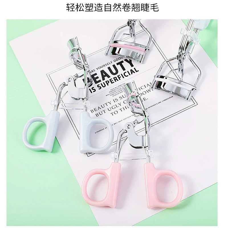 Eyelash Curler, handheld solar-style design, soft pad, beginner-friendly, mixed colors