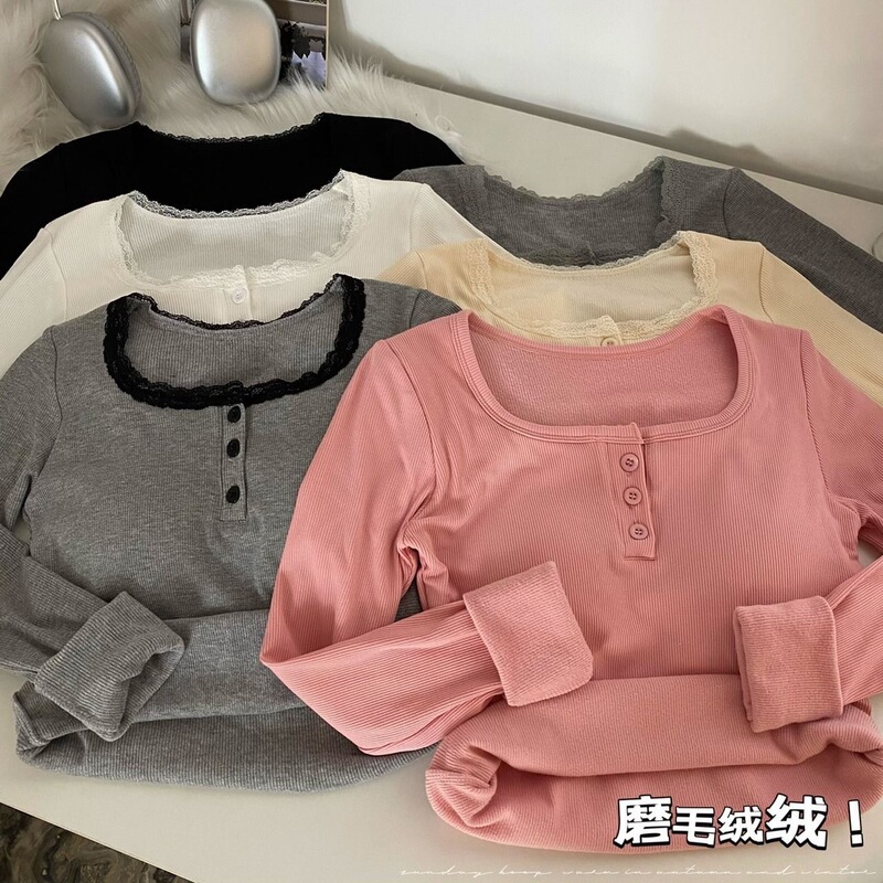 Sleeveless top with chest pads and brushed fabric, long-sleeved women's winter fleece-lined base shirt, niche design with chest pads, lace trim, and square tie Sleeveless top with chest pads and brushed fabric, long-sleeved women's winter fleece-lined base shirt, niche design with chest pads, lace trim, and square tie