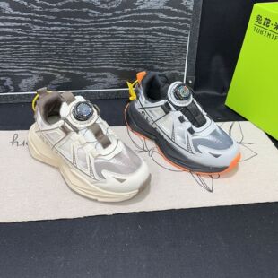 �ñ��׷�Ʒ��ͯЬ2025ͯ�\���p�W�ϵ�Ь�к����D�~���NƬ��Ь���l