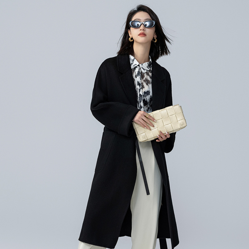 2024年秋冬新款骆驼绒西装领双面呢子宽松纯色带兜系带长款大衣女