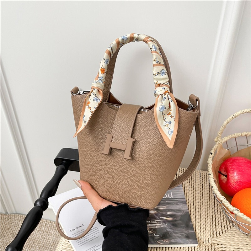 New Style Women's Basket Bucket Bag, Fashionable Trendy Women's Bag, Single Shoulder Crossbody Bag, High-End Solid Color Handbag