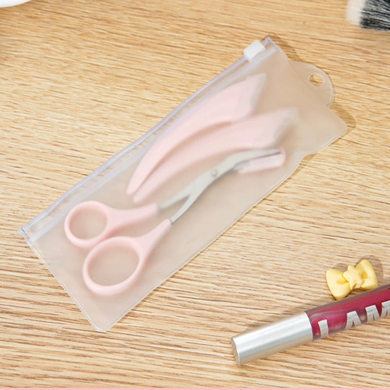 크레센트 핑크 2개 + 아이브로우 가위 핑크 1개 (반투명 지퍼백에 포장)