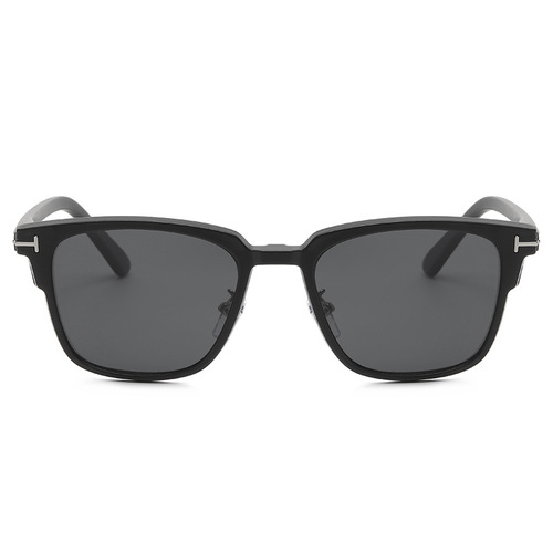 New Retro Style Mirror Sunglasses with Magnetic Polarized Lens for Men, Fashion Street Style, TR Frame, Popular Trendy Sunglasses for Women