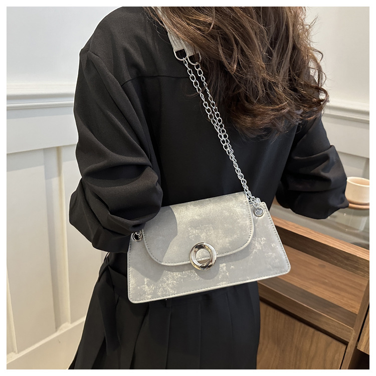 Borsa a tracolla da lavoro versatile a catena color caramella da donna, casual, semplice e alla moda, in PU, 2024_voghion.com