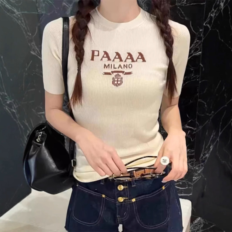 Pjia Nanyou 26 Spring/Summer Women's New Round Neck Letter Jacquard Slim Fit Wool Short Sleeve Knit Top in Cream White Pjia Nanyou 26 Spring/Summer Women's New Round Neck Letter Jacquard Slim Fit Wool Short Sleeve Knit Top in Cream White
