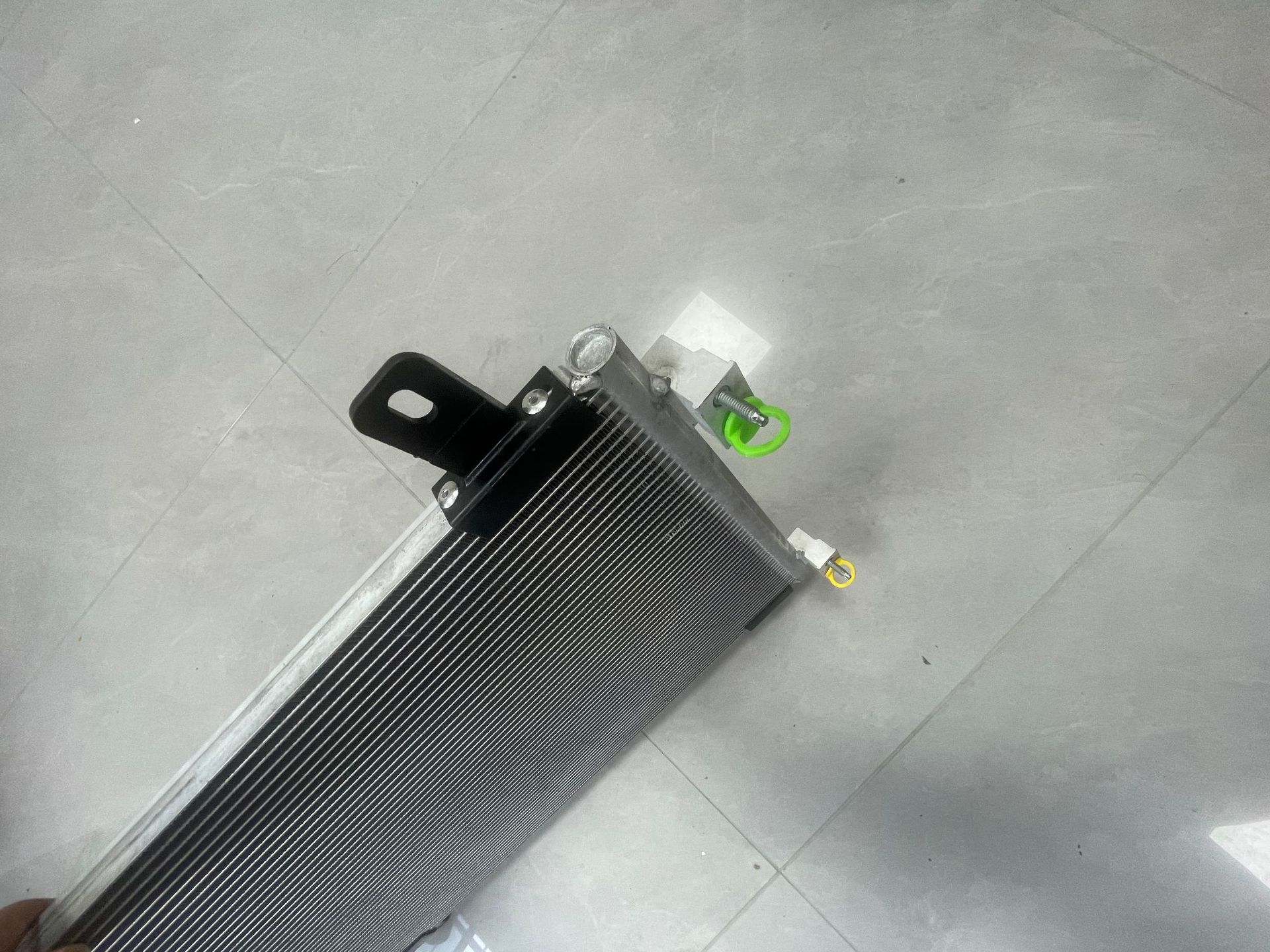 Original B012588 9831395280 9825371480 9825441980 2008 Logo Condenser