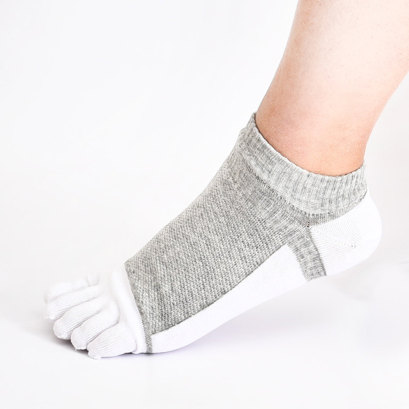 Calcetines de cinco dedos Algodón peinado de los hombres Cuatro estaciones Calcetines cortos gruesos medianos Malla transpirable calcetines en caja fábrica al por mayor calcetines de algodón