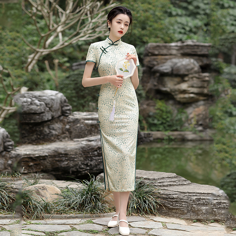 Summer lace elegant fashionable fitted long cheongsam