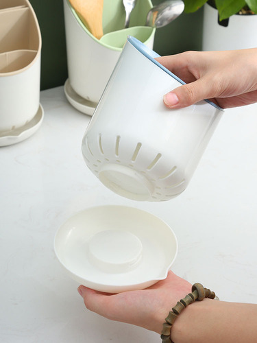 Household chopstick holder spoon storage rack plastic chopstick tube kitchen tableware creative chopstick rest drain chopstick cage