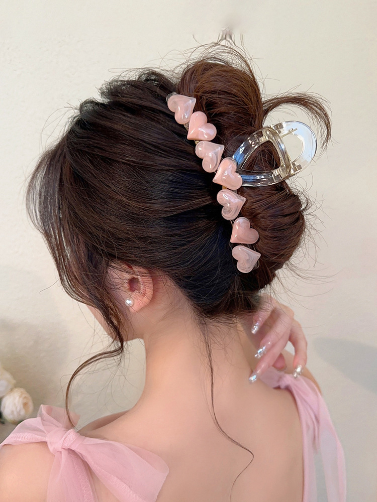 50g Weight Hair Claws Hair Accessories Type 1 Piece Quantity Daily Occasion Plastic Material Heart Shape Pattern Women's Gender Sweet Style Women's Sweet Heart Shape Plastic Hair Claws 13