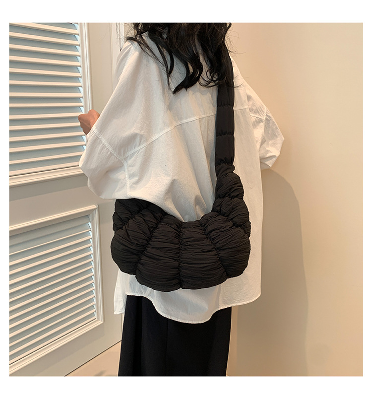 Women's Bags new croissant cloud bag pleated one shoulder crossbody sponge light versatile casual fashion dumpling women's bag_ipsvogv.com