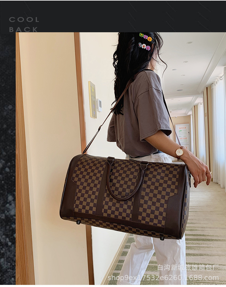 Bolsa de viaje de gran capacidad transfronteriza, bolsa de gimnasio clásica portátil, bolsa de equipaje, bolsa de almacenamiento impermeable, Mickey, venta al por mayor, novedad de 2024