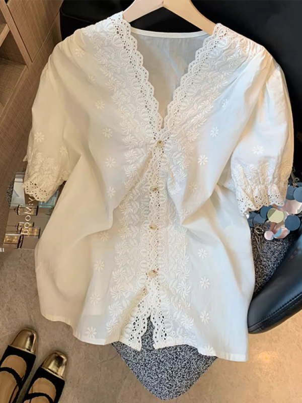 フレンチ刺繍レースステッチVネック半袖シャツ女性用2025夏新作ハイエンド年齢軽減シックトップ|undefined