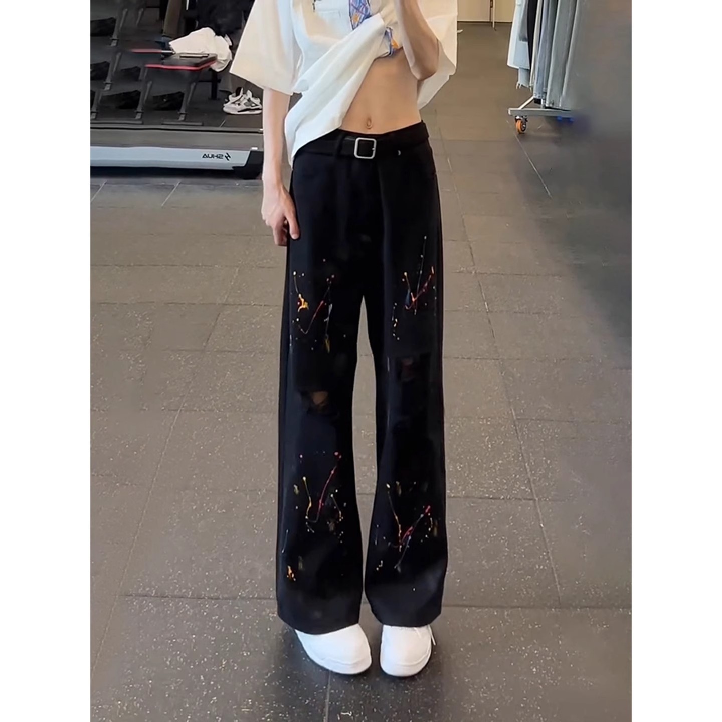 Graffiti Ripped Jeans Men's Summer American Style Handsome High-End Pants Straight Loose Non-Stick Leg Bootcut Pants