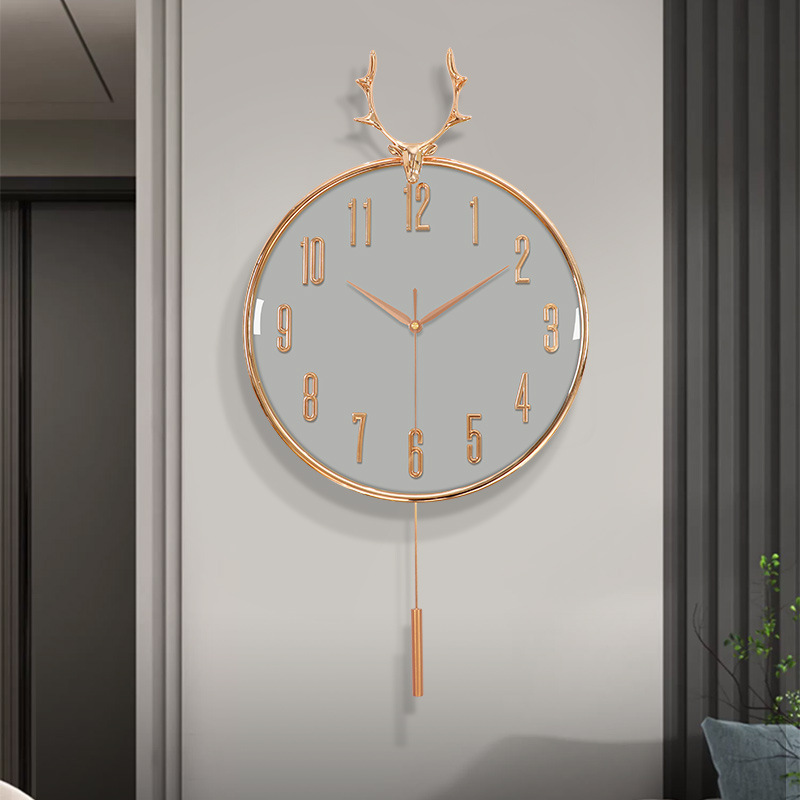 客厅餐厅创意挂钟欧式麋鹿艺术墙钟表简约免打孔时钟大气现代式钟