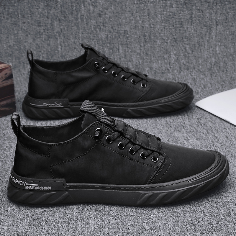 Zapatos de tela estilo Pekín para hombre, sin cordones, antiolor, temporada de primavera, seda helada, transpirables, lona fina, nuevo modelo 2025.