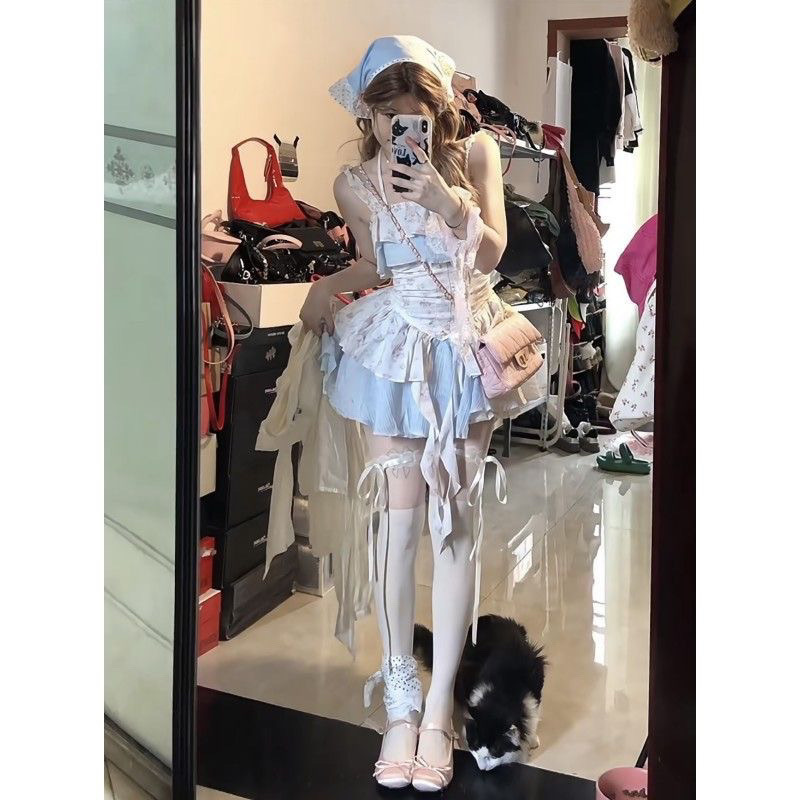 夏らしい甘いガーリーで爽やかな年齢軽減花柄パッチワークフリルサスペンダートップスとスリムなパンプキンパンツスーツ|undefined