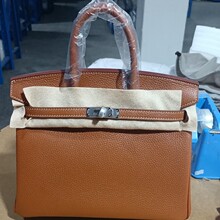 �ֹ�Ϟ��togo�^��ţƤ�K�����ƤŮ����֦�y����Ů��