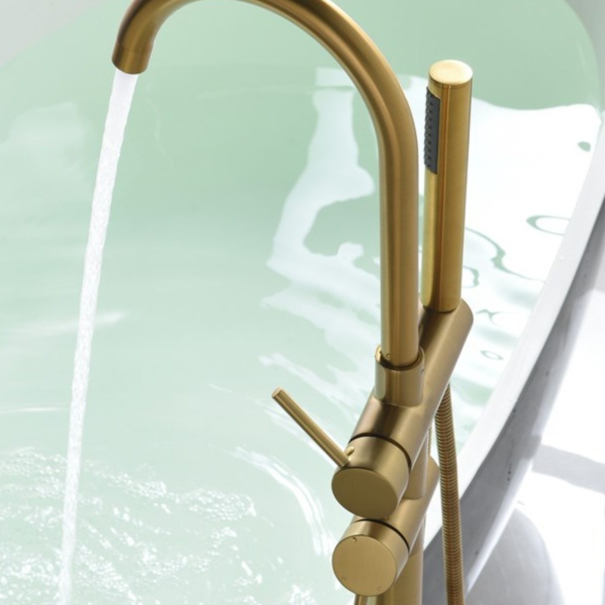 Todo el cobre negro frío y caliente piso bañera de grifo lateral vertical barril vertical cuenca pared fábrica de conexión al por mayor