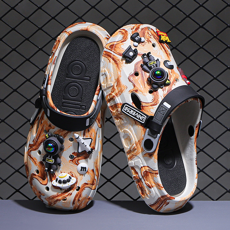 Zapatos con agujeros de suela gruesa para hombre, uso exterior de verano, suela suave antideslizante, sin sonido, sin olor, sensación de pisar mierda, sandalias de doble uso para conducir al aire libre