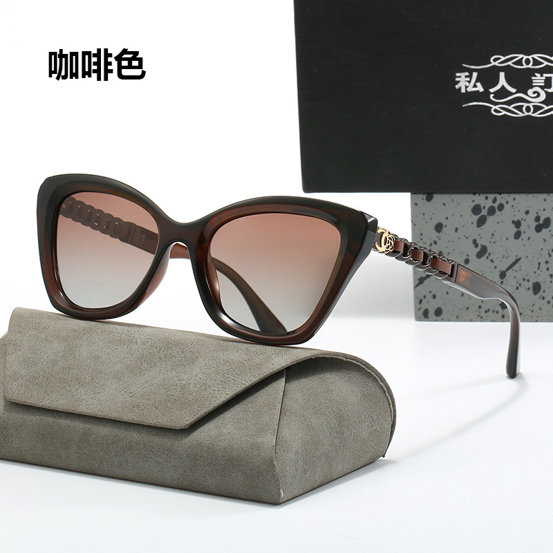 Brown C2