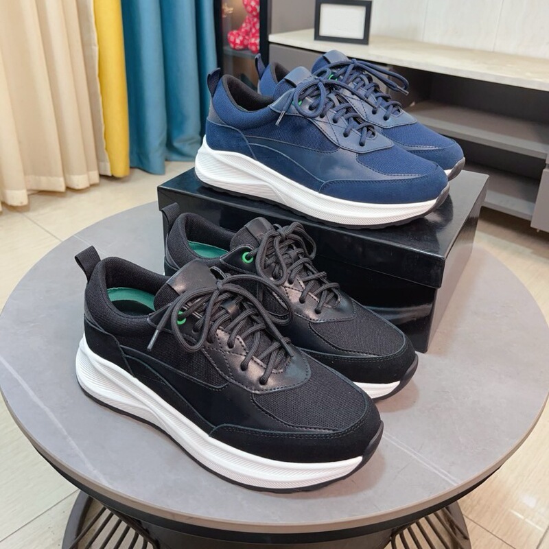 New thick-soled dad shoes for men, Hogan low-top lace-up white sneakers with internal height increase, casual sports shoes, trendy New thick-soled dad shoes for men, Hogan low-top lace-up white sneakers with internal height increase, casual sports shoes, trendy