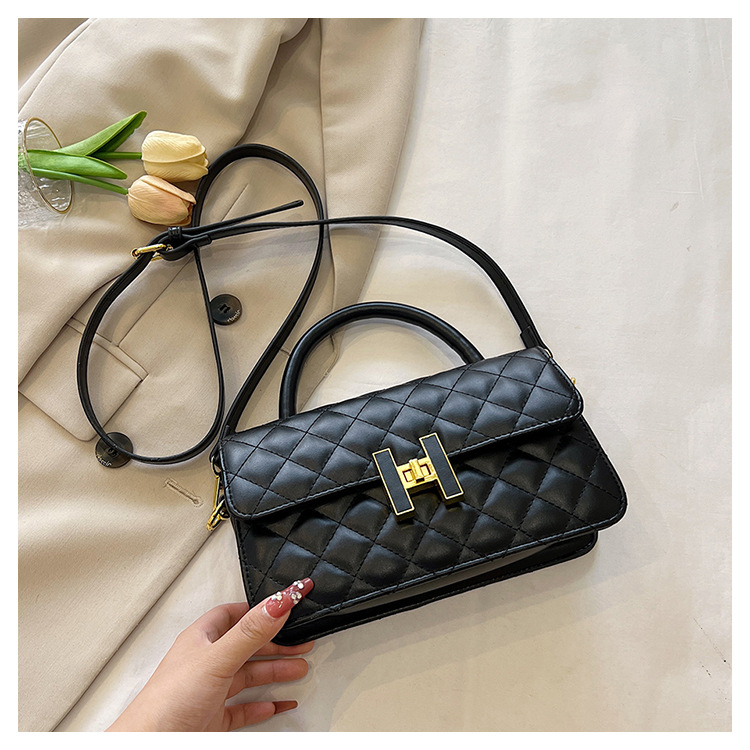 2023 new style small fragrant style rhombic bag new fashion shoulder bag design sense all-match handbag_voghion.com