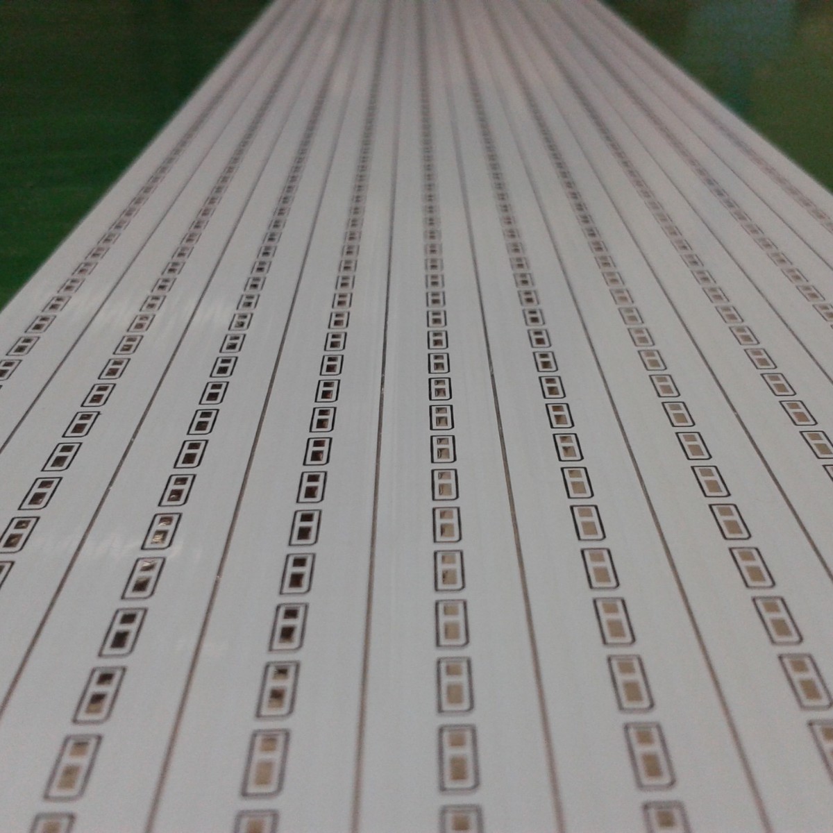 3014曝光日光灯铝基板厂家