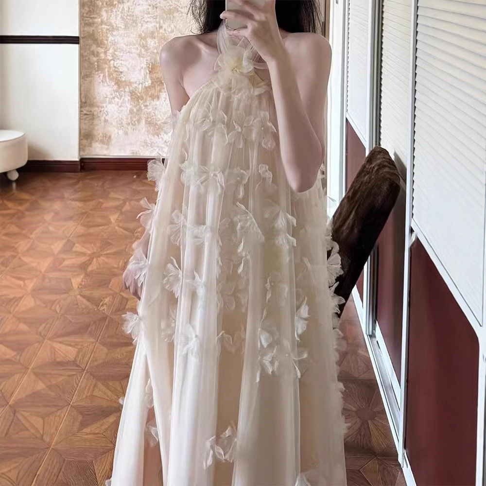 新中式晨袍女新娘回门敬酒服海边度假超仙露背立体花朵挂脖轻婚纱