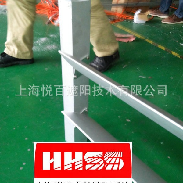 200梭型百叶梭型遮阳板百叶多种固定安装方式