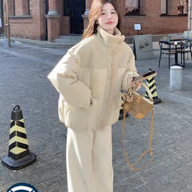 羊羔毛拼接羽绒服女短款2025冬季新款小个子超好看90白鸭绒厚外套