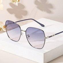 2024新款浅色透明墨镜女款高级感大框眼镜潮防紫外线太阳镜偏光镜